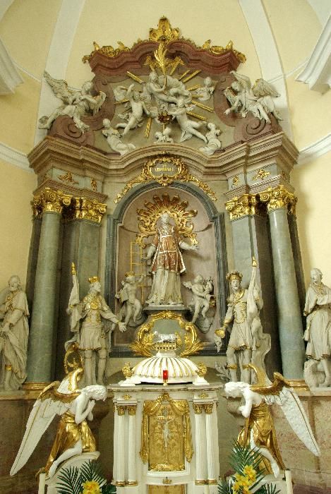 Oltář sv. Vavřince v Hluku